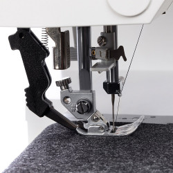 PFAFF AMBITION 610
